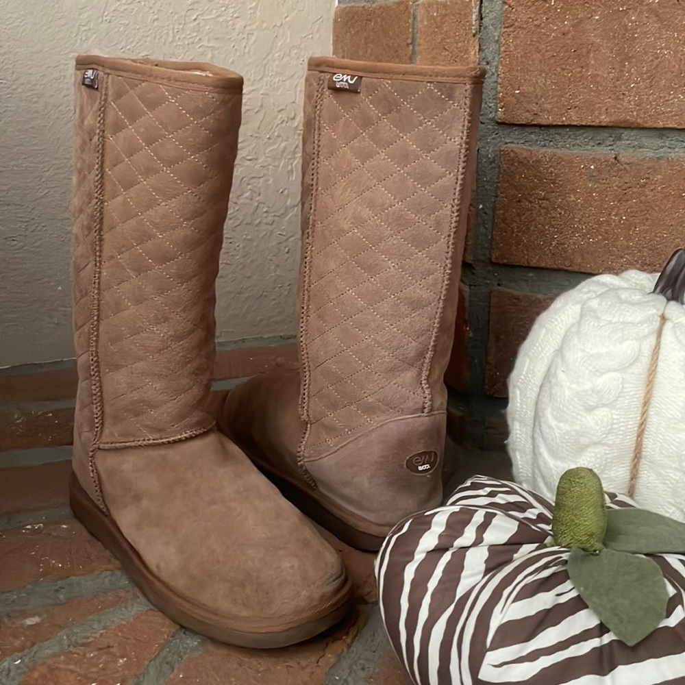 EMU wool quilted tall boots